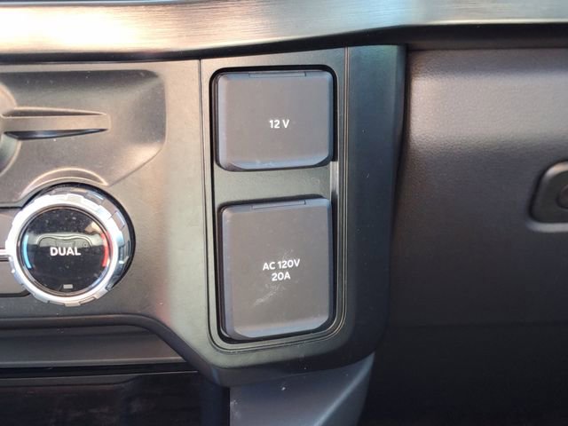 Used 2024 Ford F250 Lariat w/ Lariat Ultimate Package image 29