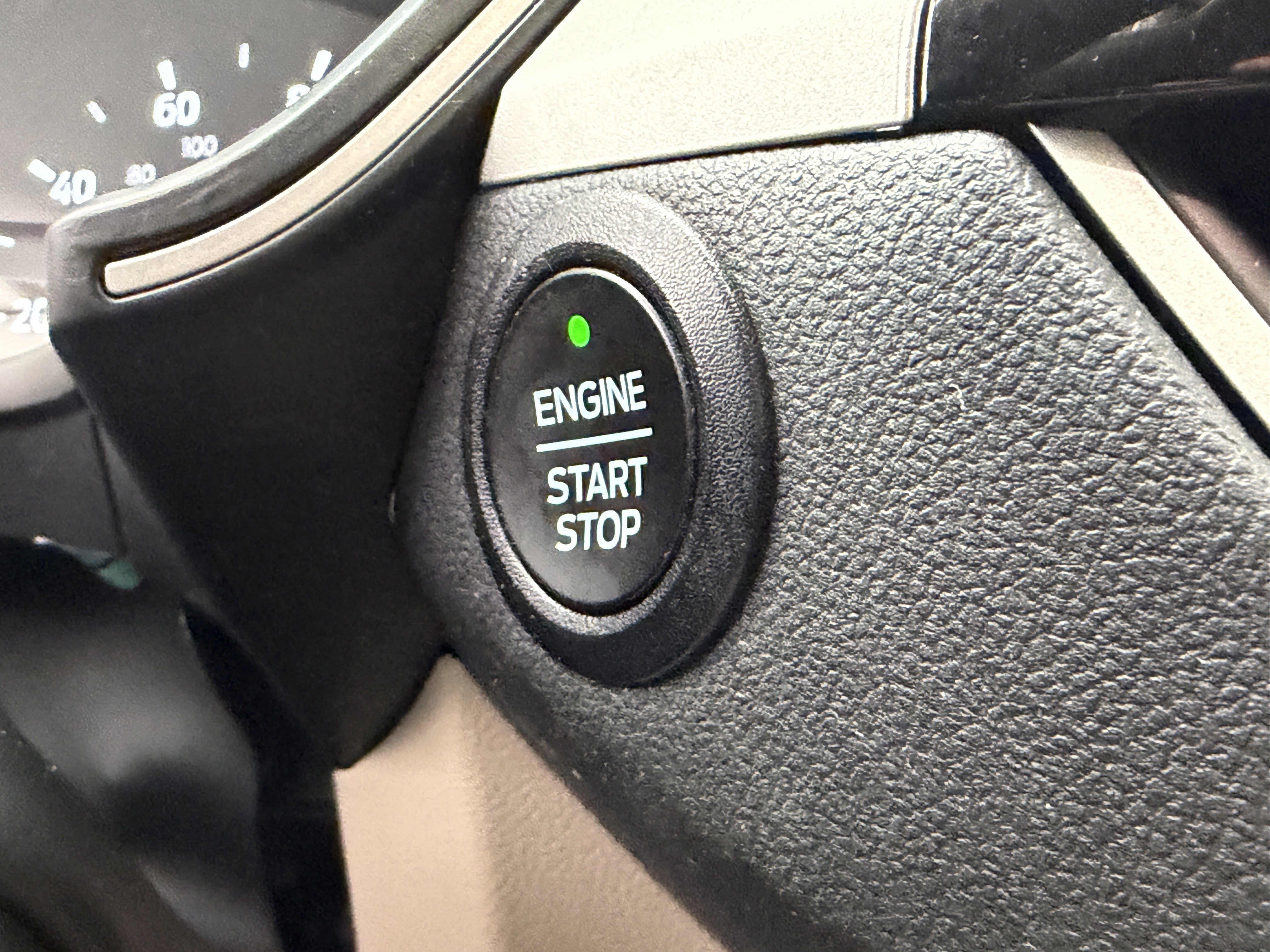 Certified 2022 Ford Escape SE image 20