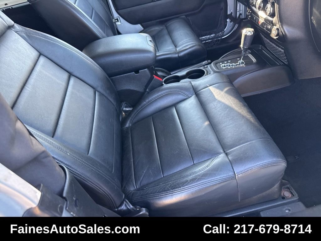 Used 2012 Jeep Wrangler Sahara w/ Dual Top Group image 78