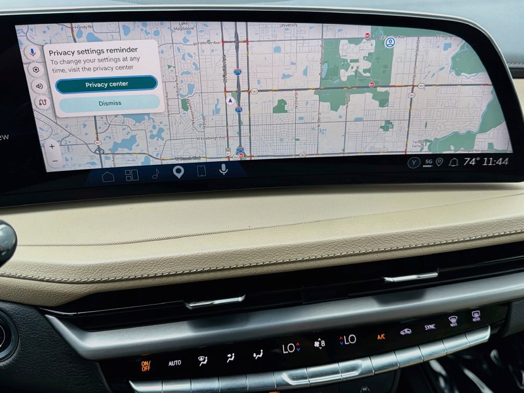 Used 2024 Cadillac XT4 Luxury FWD image 31