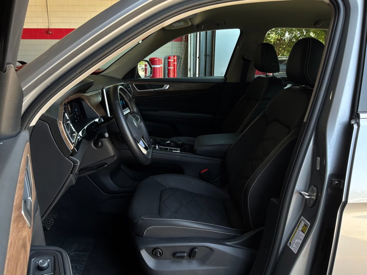 Used 2026 Volkswagen Atlas SE AWD/4WD image 10