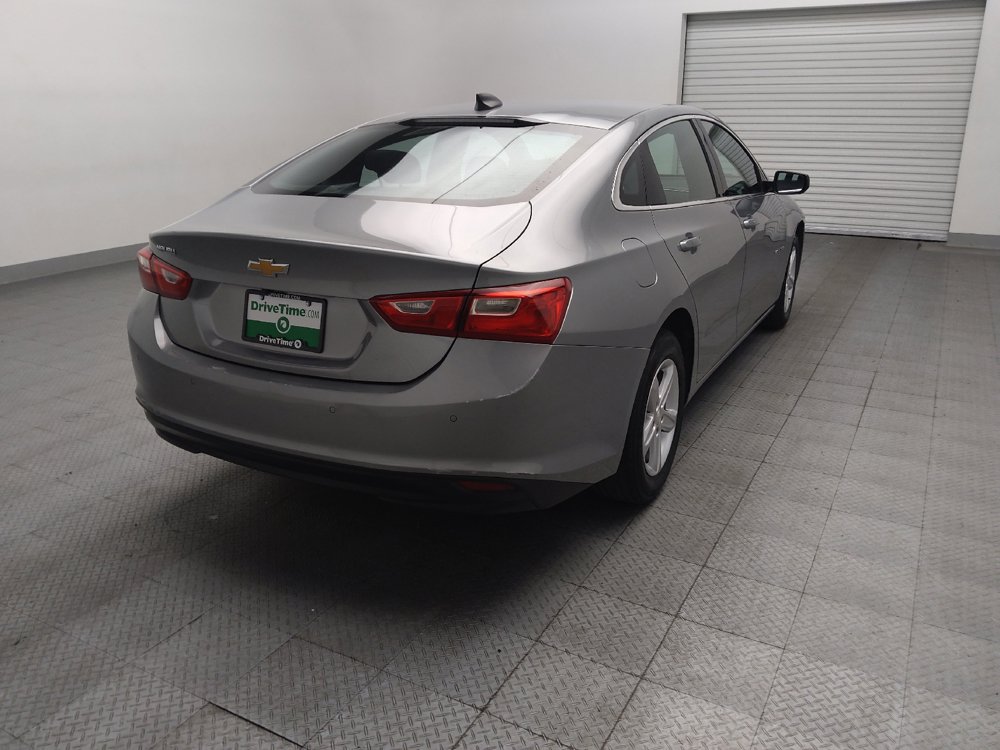 Used 2025 Chevrolet Malibu LS FWD image 9