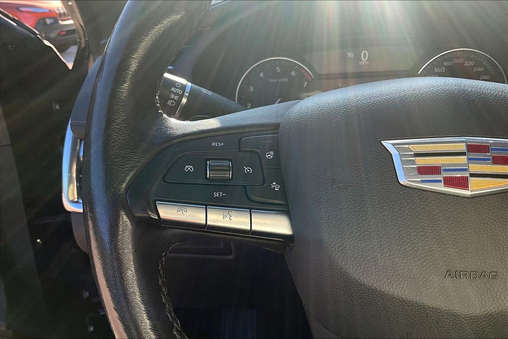 Used 2021 Cadillac XT4 Luxury image 11