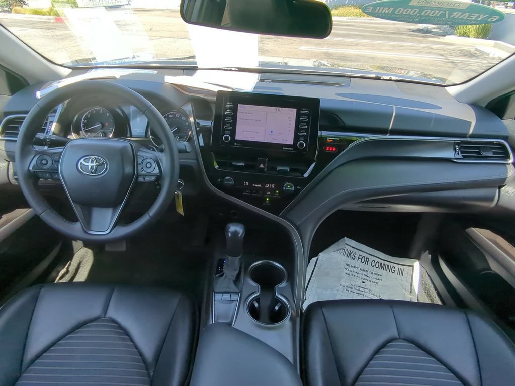 Used 2022 Toyota Camry SE w/ Carpet Mat Package (TMS) FWD image 23