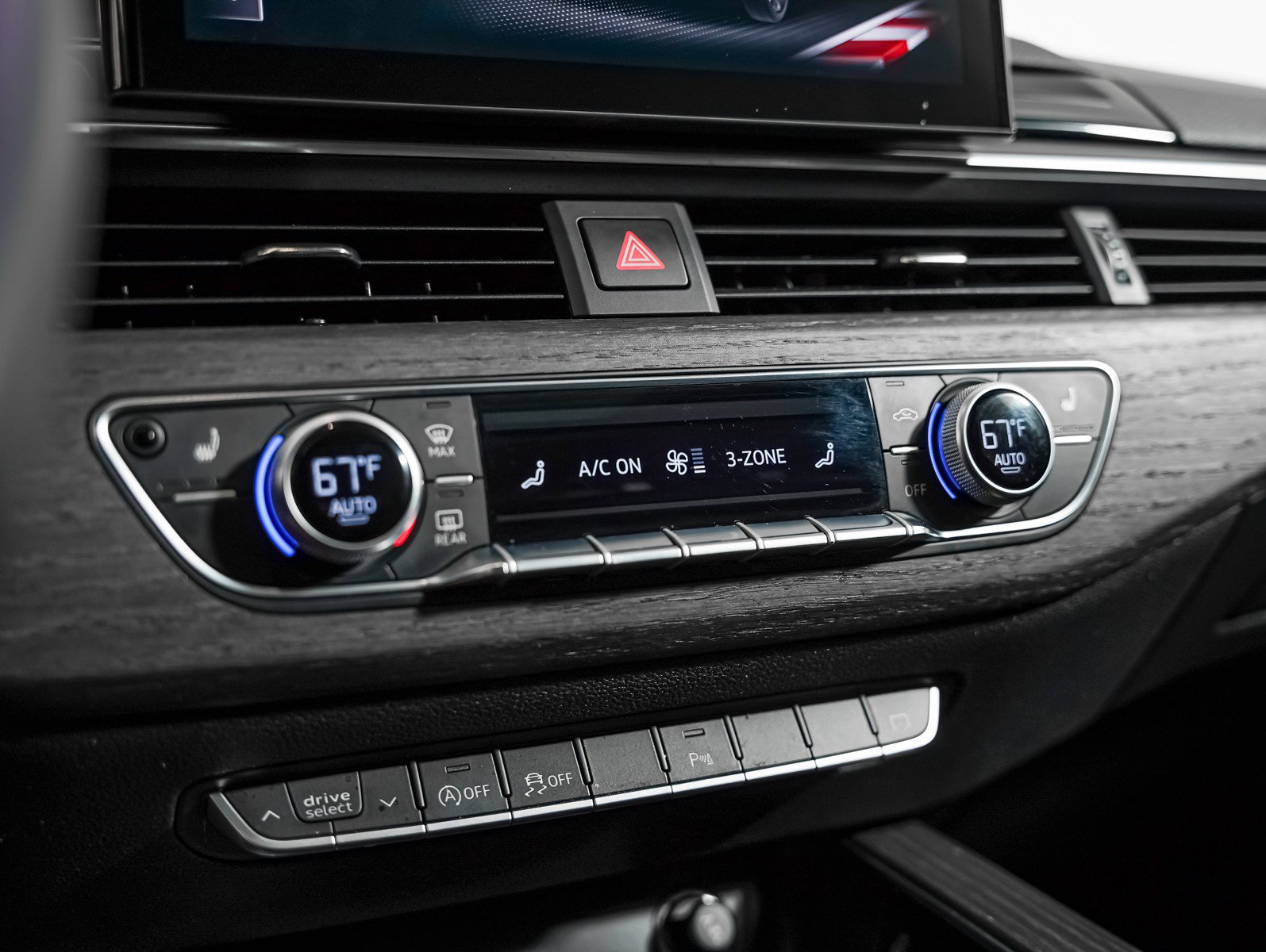 Used 2023 Audi A4 2.0T Premium Plus w/ Premium Plus Package image 22