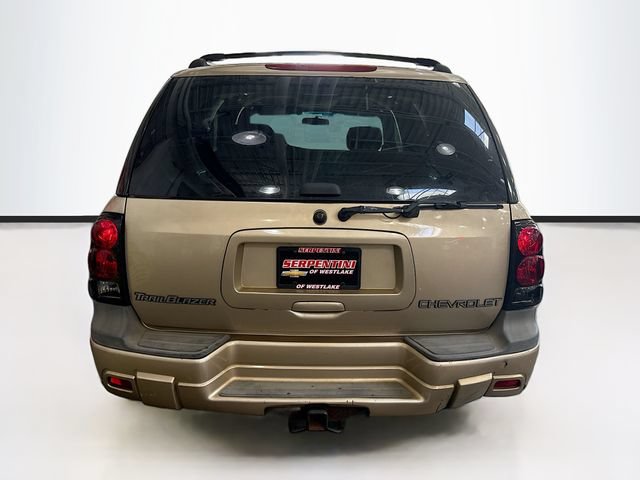 Used 2004 Chevrolet TrailBlazer LS w/ LS Preferred Equipment Group AWD/4WD image 5