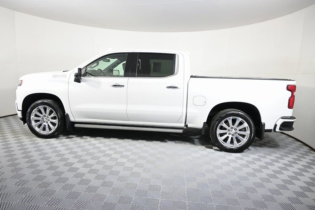 Used 2020 Chevrolet Silverado 1500 High Country image 3