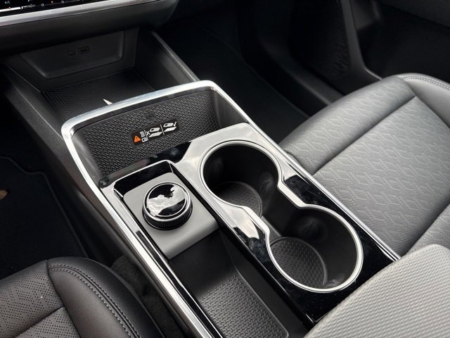 New 2026 Chevrolet Equinox LT w/ Convenience Package II image 31