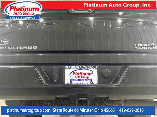 Used 2022 Chevrolet Silverado 2500 High Country w/ Z71 Off-Road Package image 53