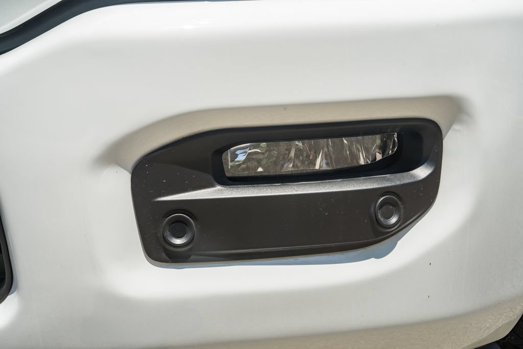 New 2026 RAM 2500 Laramie AWD/4WD image 14