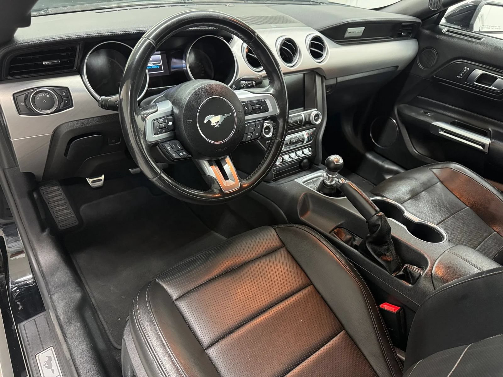Used 2021 Ford Mustang GT Premium w/ Ford Safe & Smart Package RWD image 2