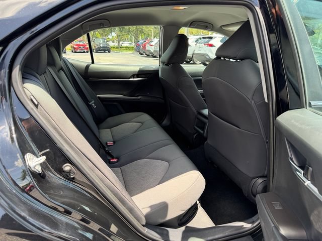 Used 2022 Toyota Camry LE FWD image 15