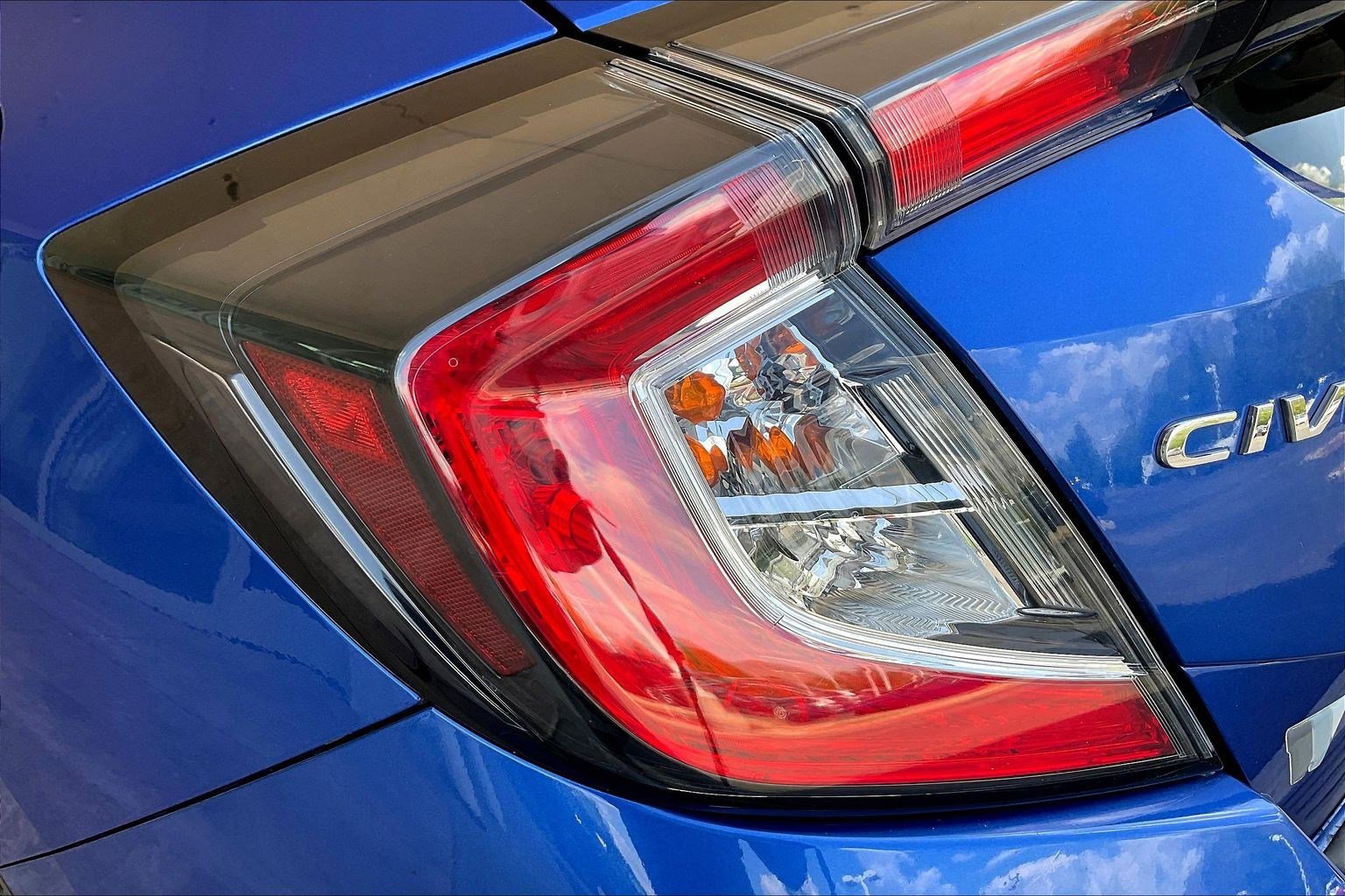 Used 2019 Honda Civic EX image 21