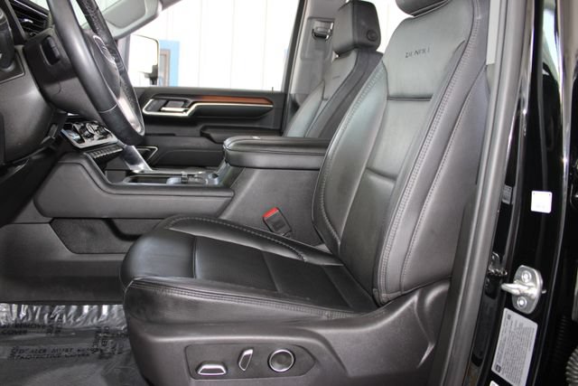 Used 2025 GMC Sierra 2500 Denali w/ Denali Reserve Package AWD/4WD image 27