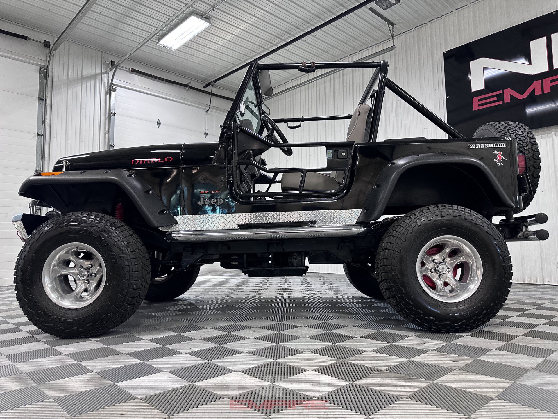 Used 1989 Jeep Wrangler Laredo AWD/4WD image 11
