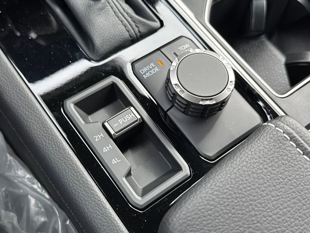 New 2026 Toyota Tundra Limited image 29