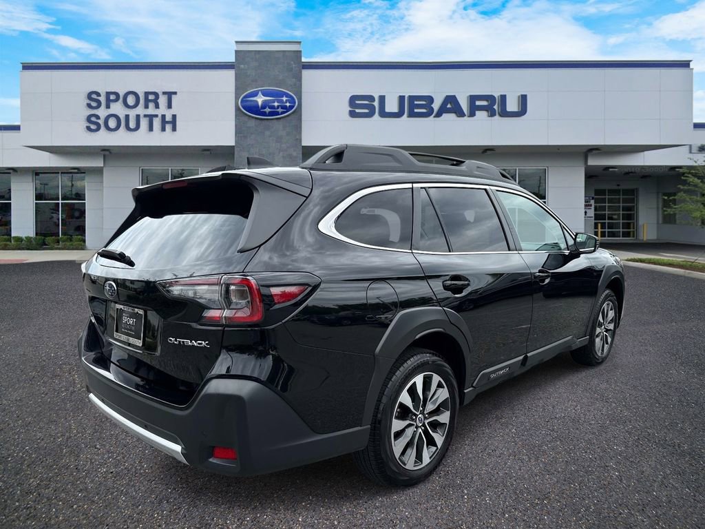 Used 2023 Subaru Outback Limited AWD/4WD image 3