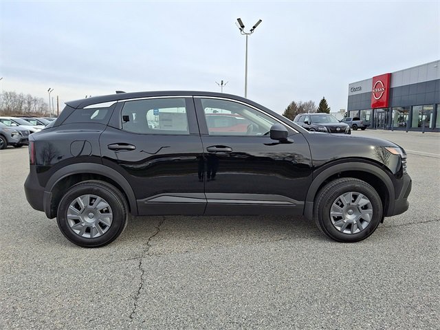 New 2026 Nissan Kicks S image 7