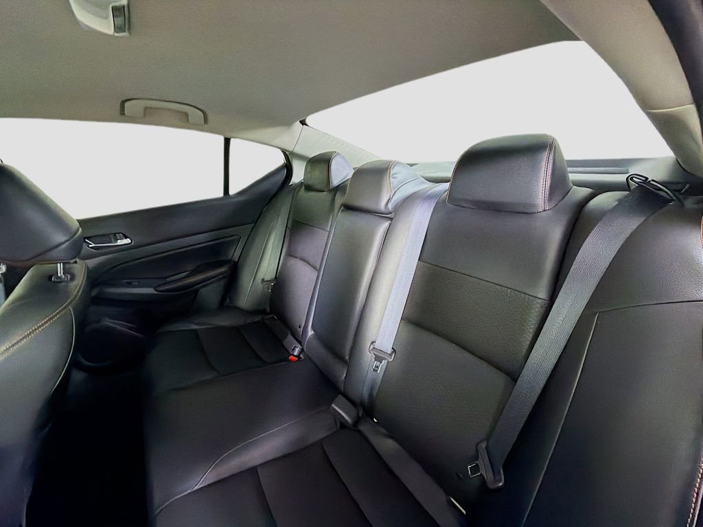 Used 2022 Nissan Altima 2.5 SR image 22