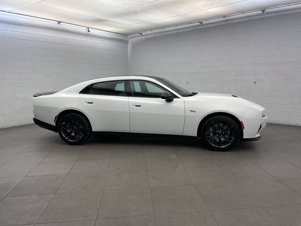 New 2026 Dodge Charger R/T AWD/4WD image 2