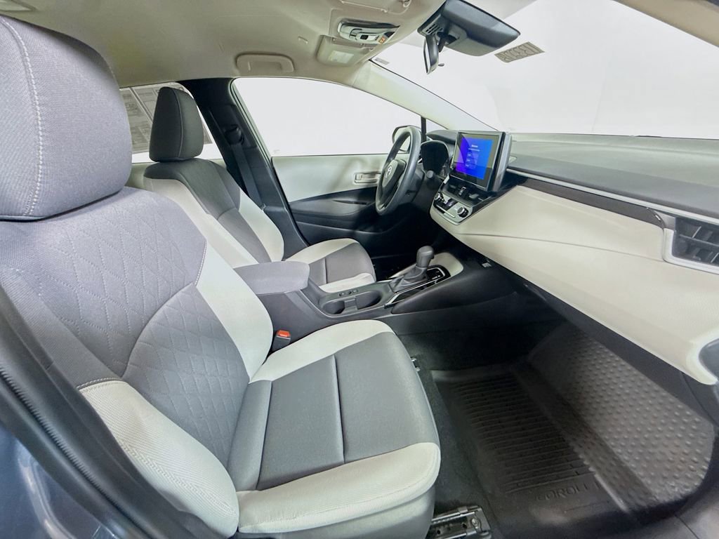 Certified 2025 Toyota Corolla LE w/ LE Premium Package FWD image 26