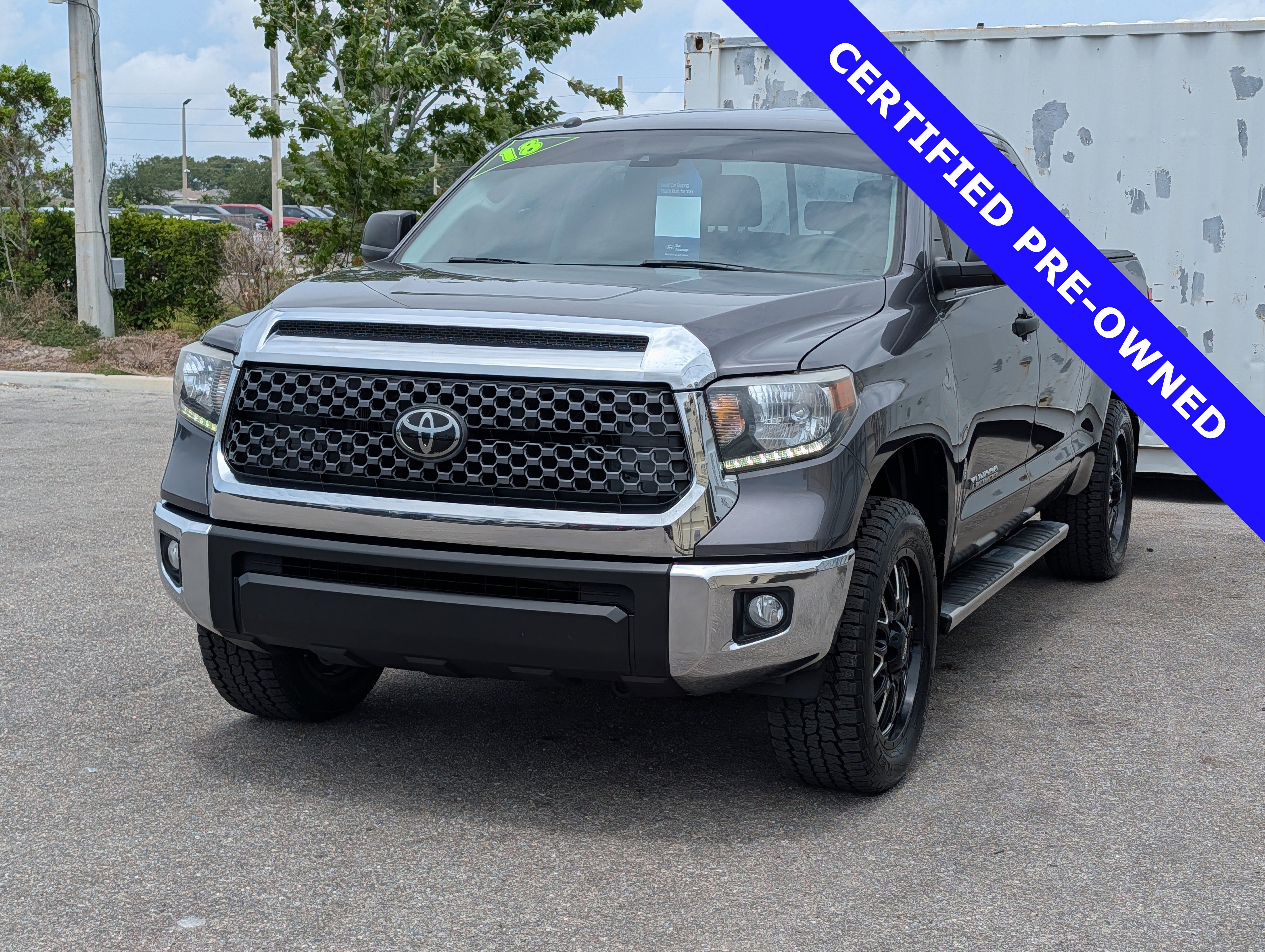 Used 2018 Toyota Tundra SR5 w/ SR5 Upgrade Package RWD image 7