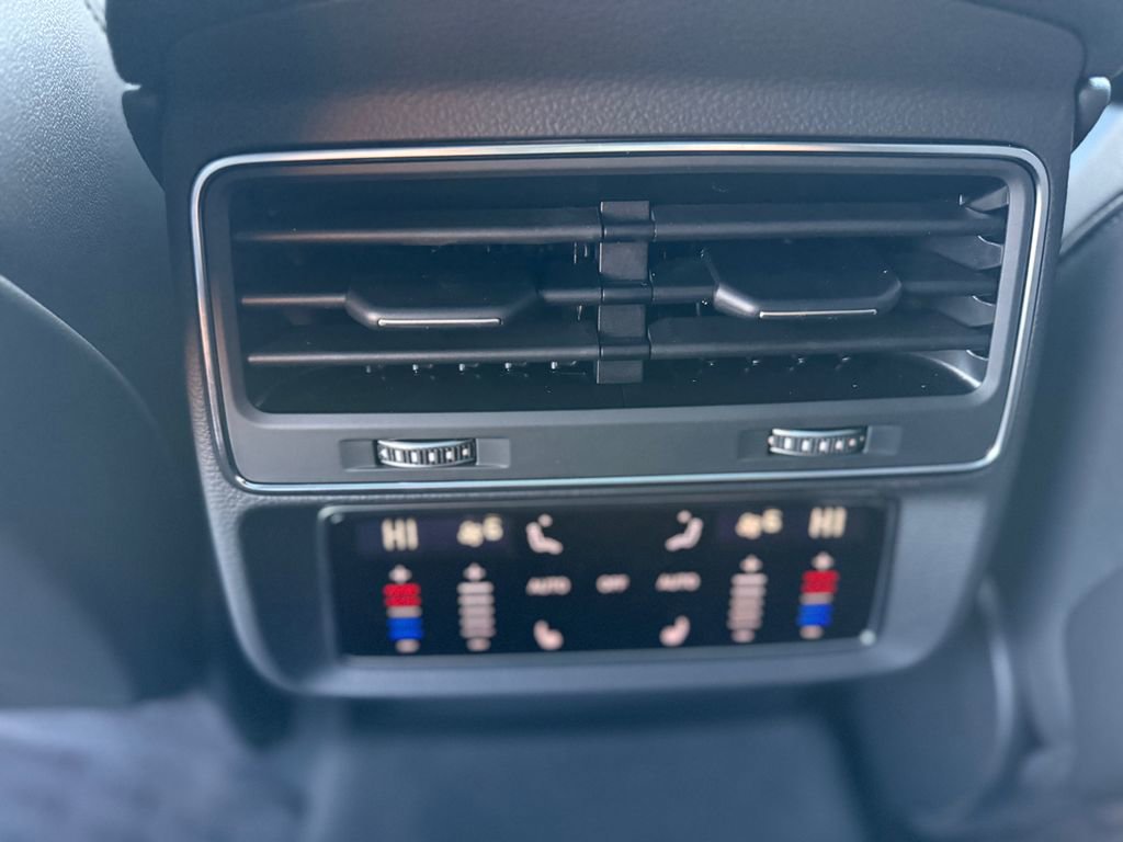 New 2026 Audi Q8 Premium Plus image 35