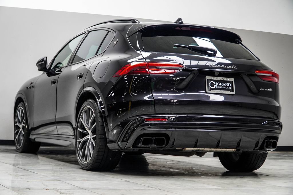 Used 2024 Maserati Grecale Trofeo image 14