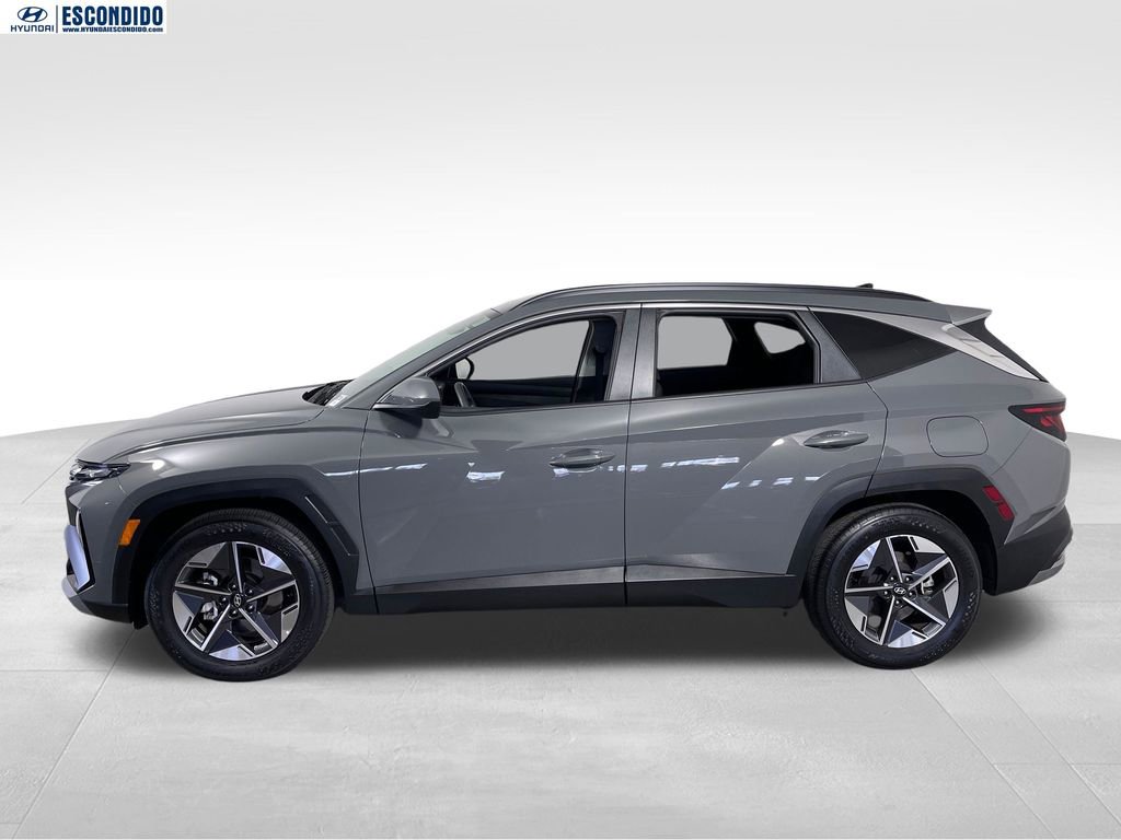 Certified 2025 Hyundai Tucson SEL FWD image 2