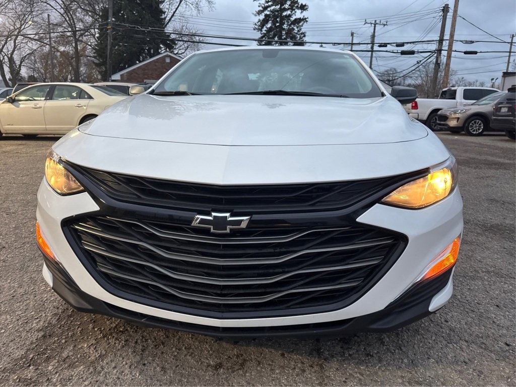Used 2020 Chevrolet Malibu LS w/ LPO, Convenience Package 1 FWD image 13