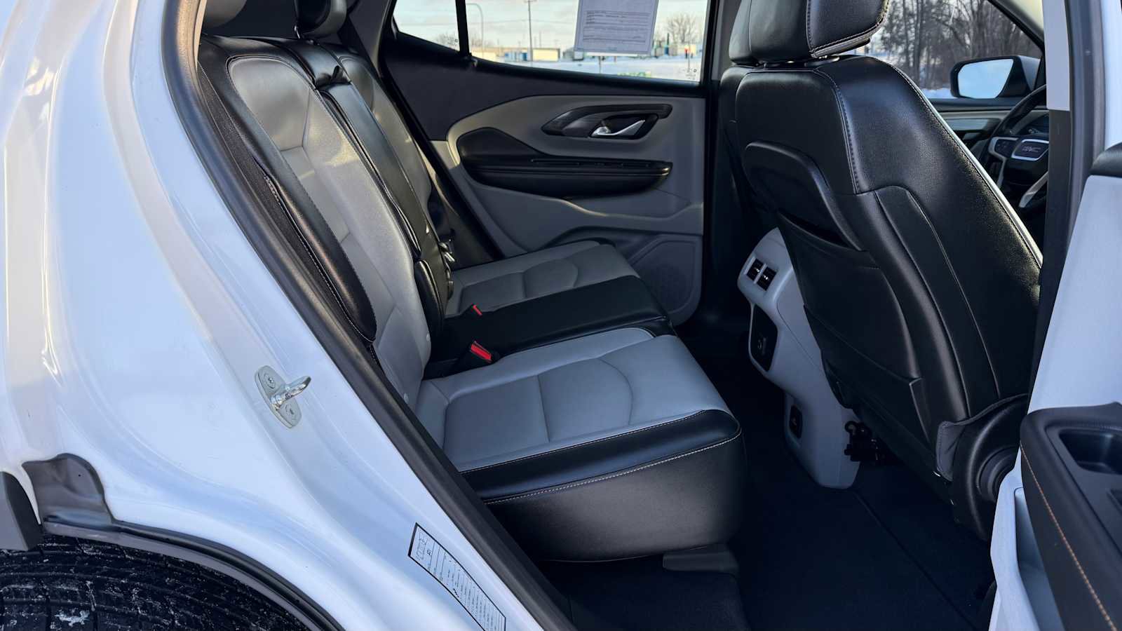 Used 2019 GMC Terrain SLT image 11