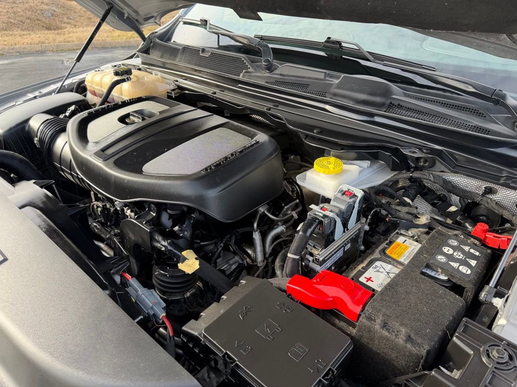 Used 2025 RAM 1500 Laramie image 40