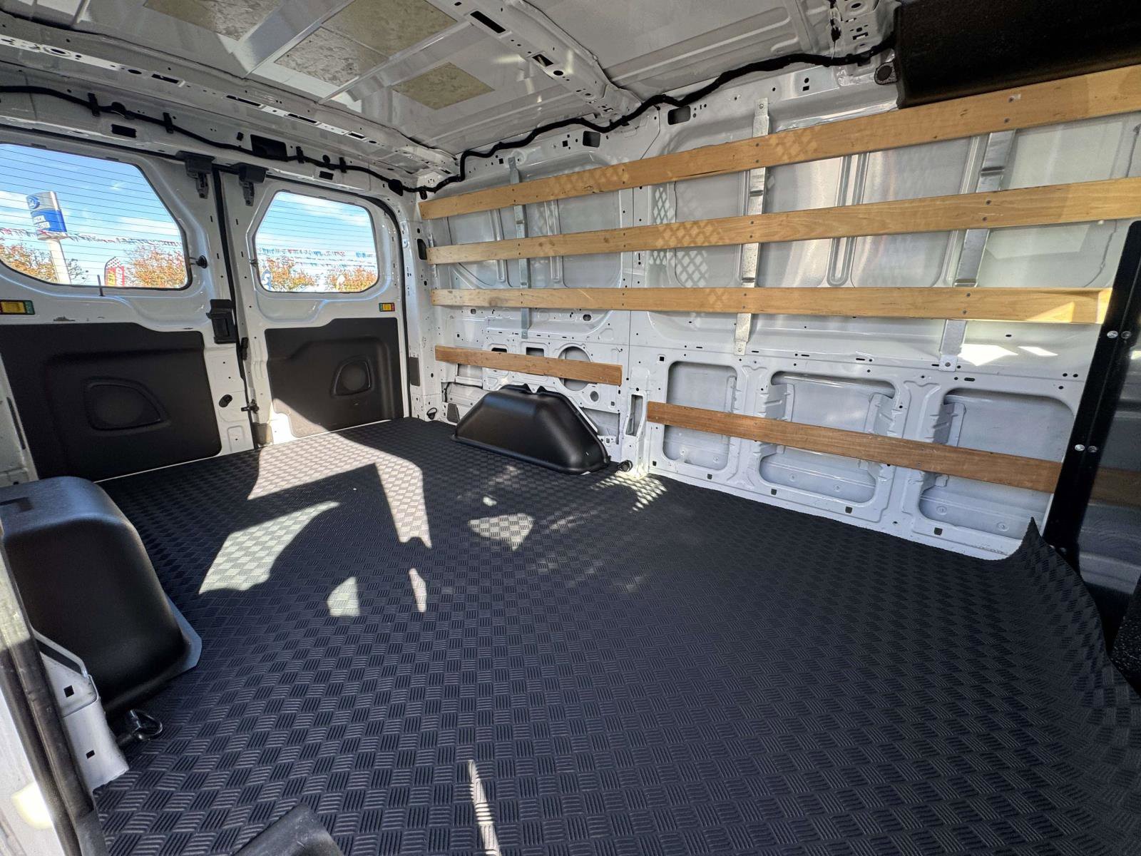 Used 2023 Ford Transit 250 Low Roof w/ Exterior Upgrade Package image 10