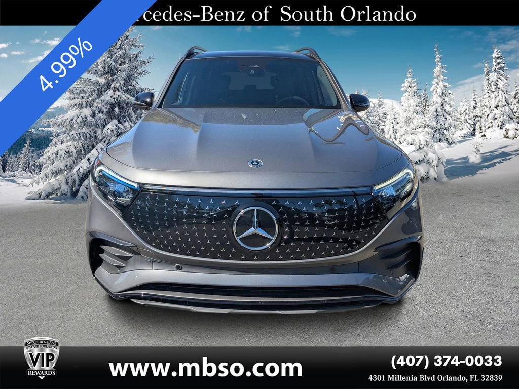 Used 2024 Mercedes-Benz EQB 300 4MATIC image 18