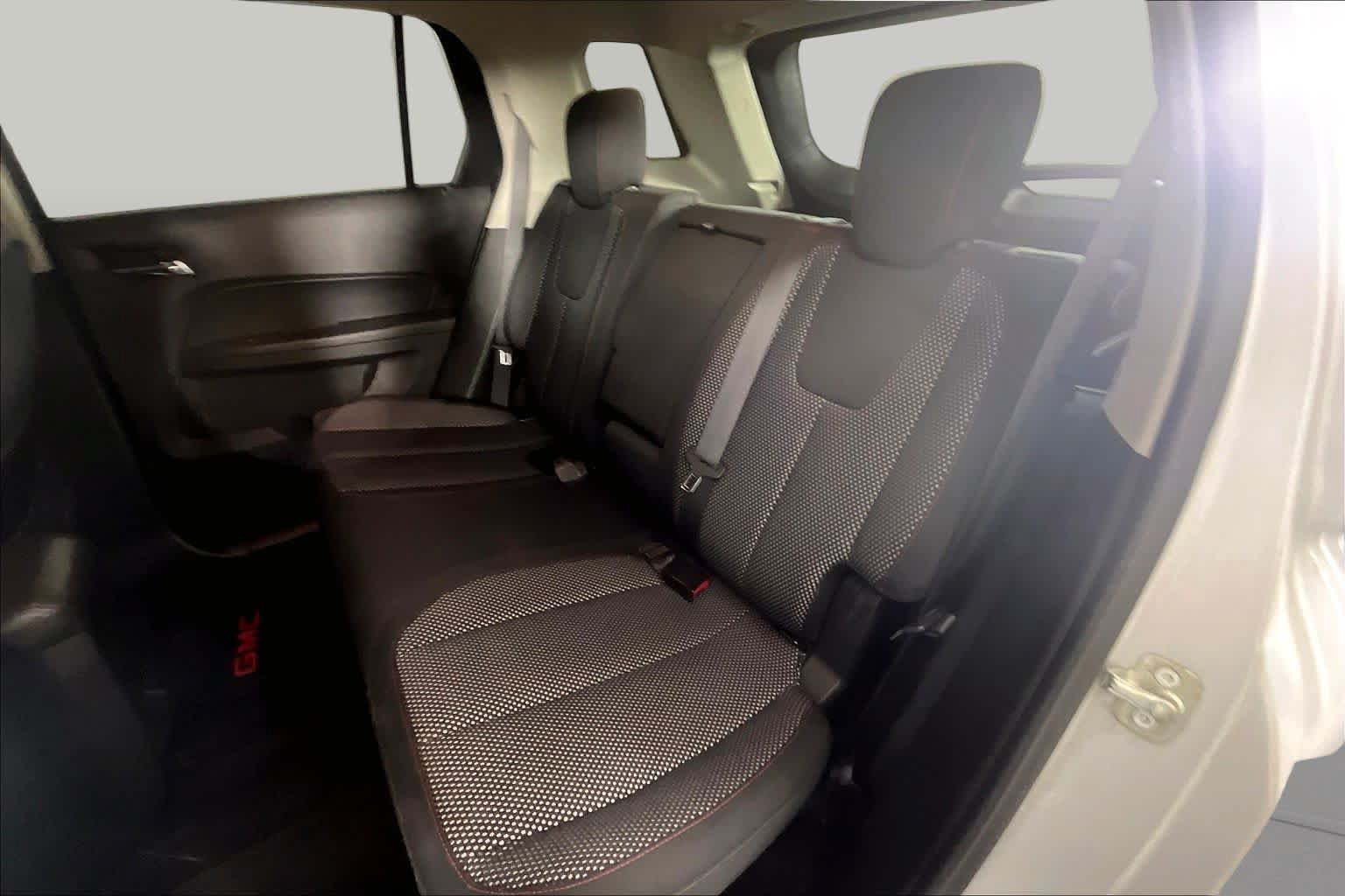 Used 2016 GMC Terrain SLE FWD image 18