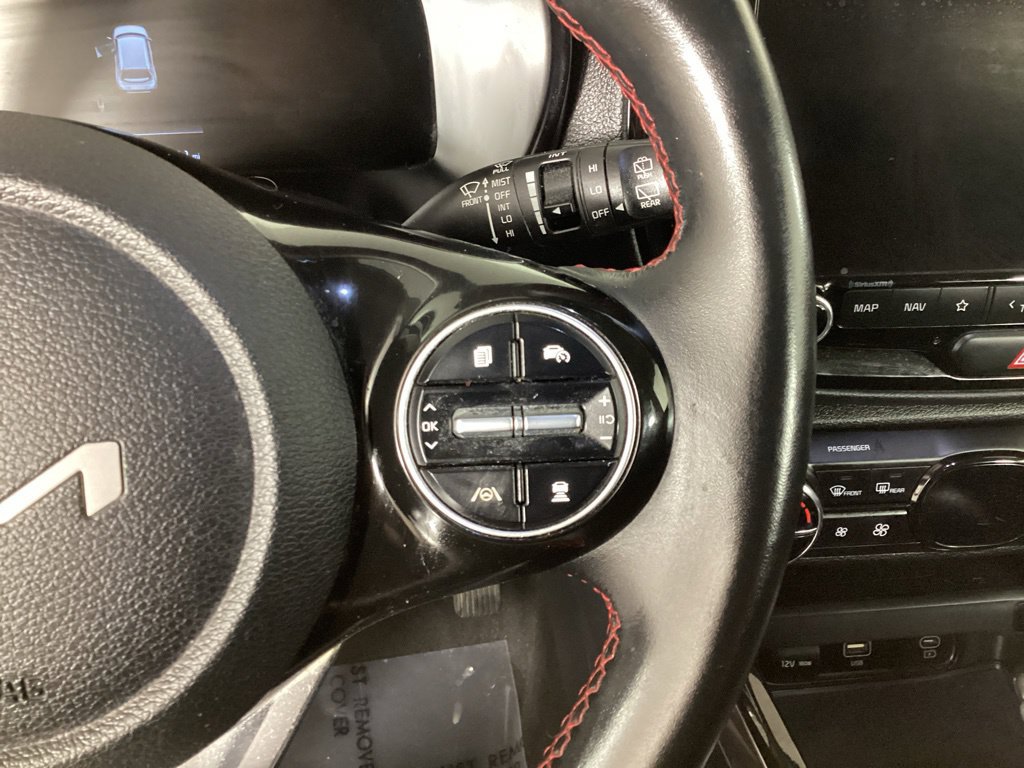 Used 2024 Kia Soul GT-Line w/ GT-Line Technology Package FWD image 15