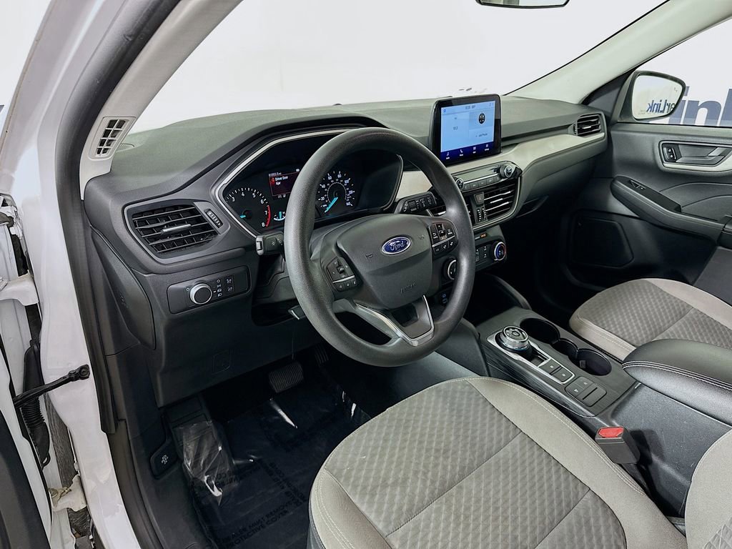 Used 2022 Ford Escape SE FWD image 10