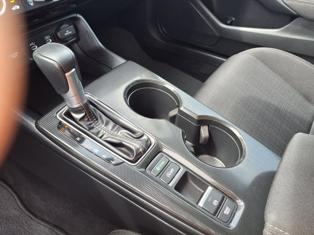 Used 2025 Honda Civic LX image 11