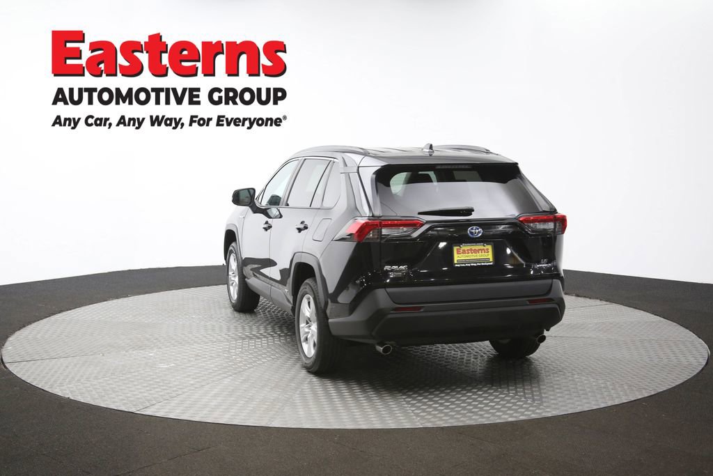 Used 2021 Toyota RAV4 LE image 64
