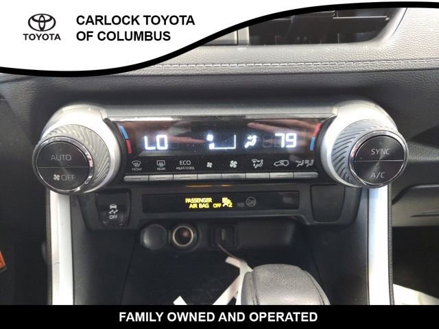 Used 2021 Toyota RAV4 LE AWD/4WD image 26