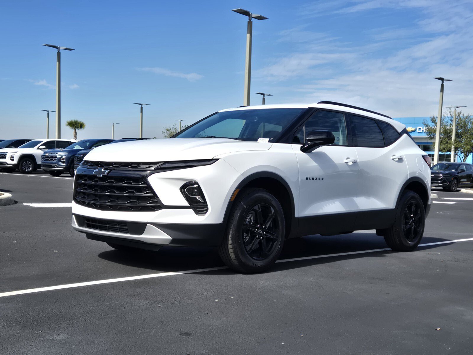 New 2026 Chevrolet Blazer LT w/ Convenience Package image 2