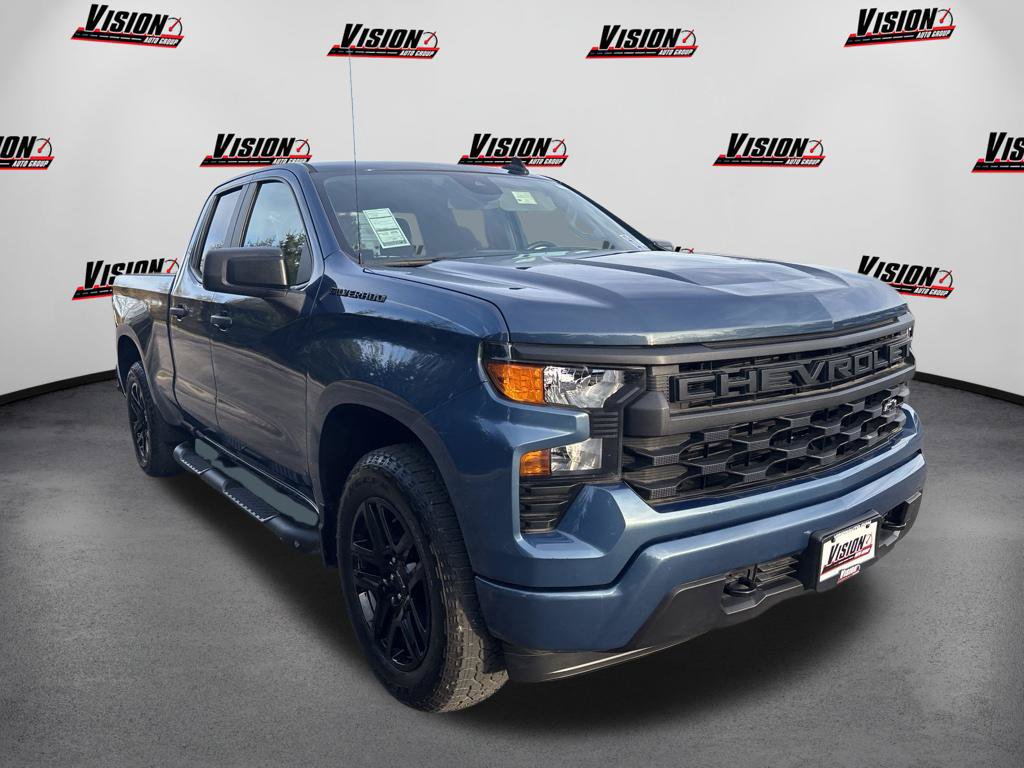 Used 2024 Chevrolet Silverado 1500 Custom w/ Turbomax Blackout Package AWD/4WD image 3