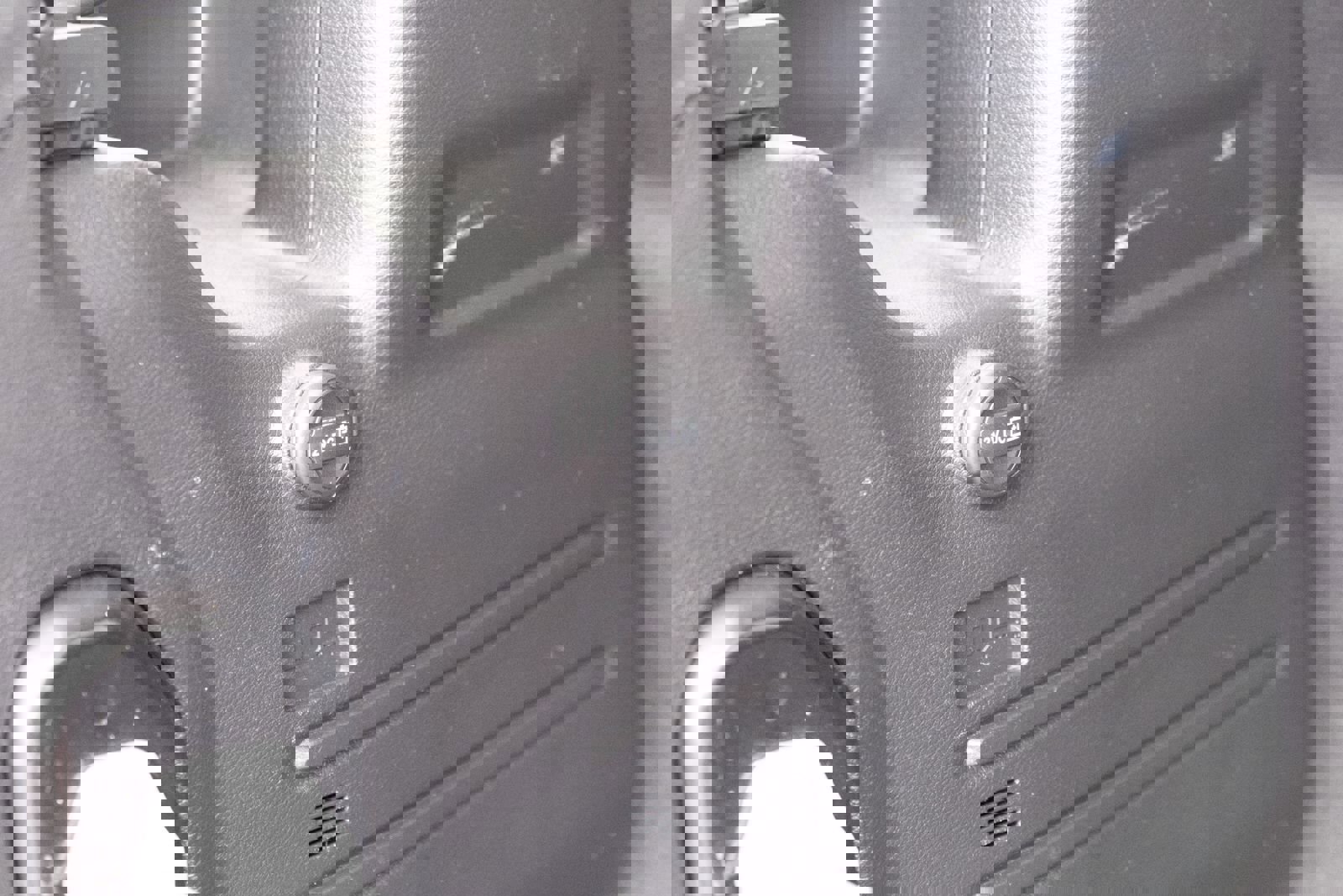 Used 2018 Jeep Wrangler Unlimited Sahara w/ Uconnect 4C Nav & Sound Group image 22