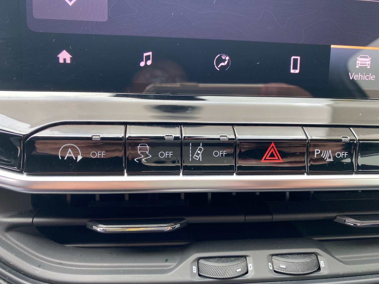 Used 2024 Jeep Compass Trailhawk image 15