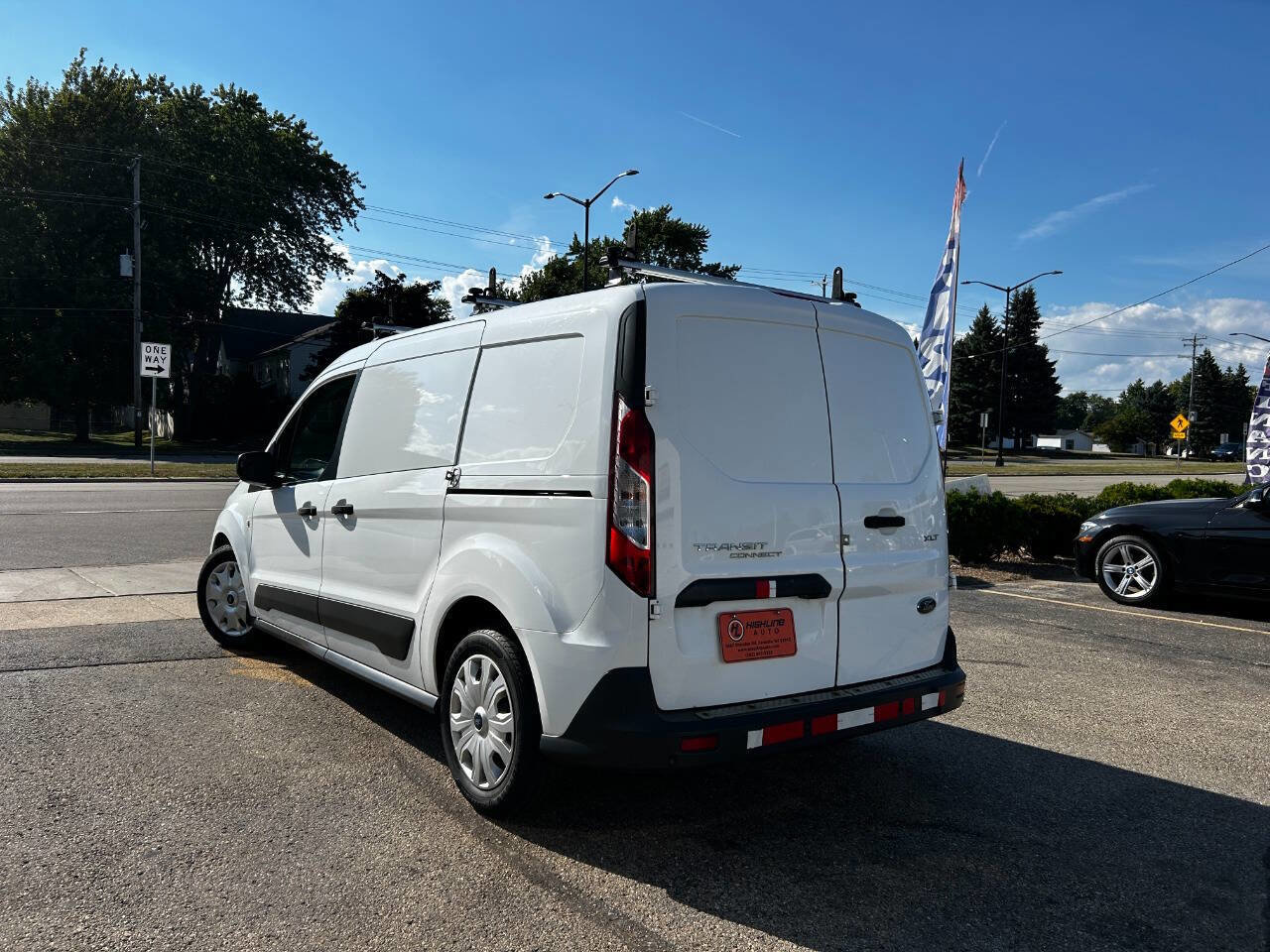Used 2018 Ford Transit Connect XLT image 6