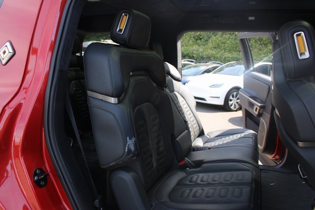 Used 2023 Rivian R1S Adventure image 19