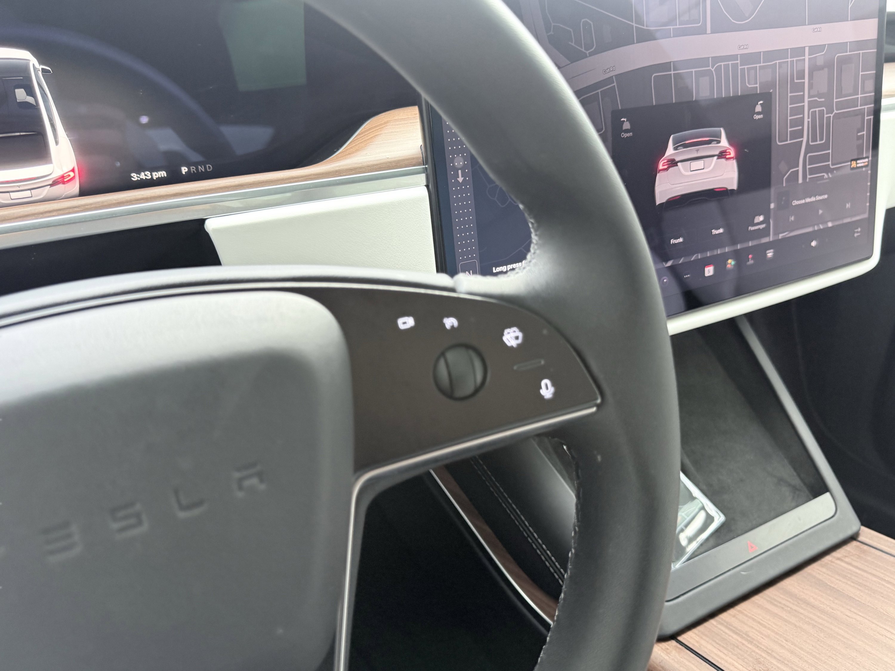 Used 2025 Tesla Model X Long Range image 63