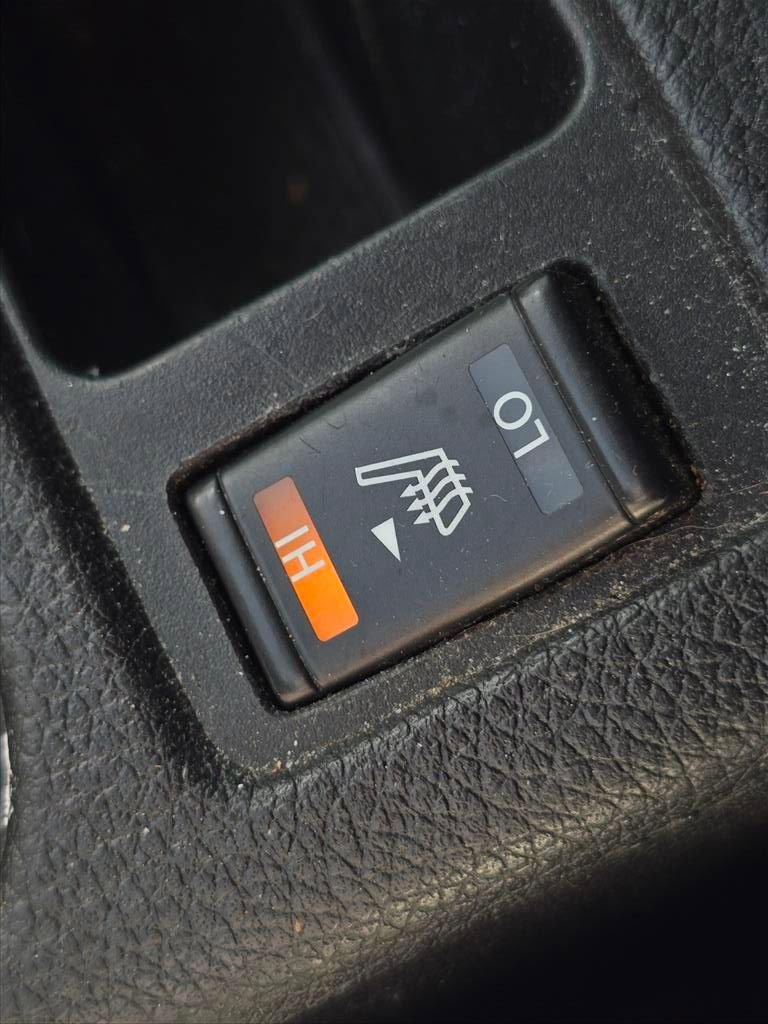 Used 2016 Nissan Rogue SL w/ SL Premium Package image 7