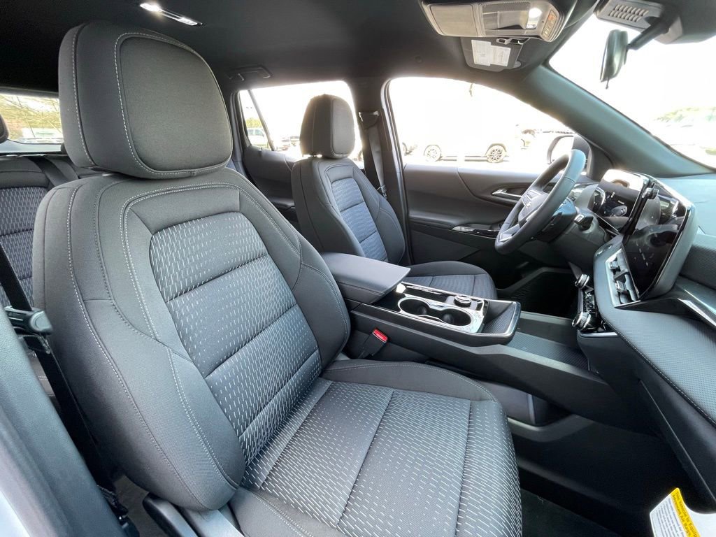 New 2026 Chevrolet Equinox LT image 32