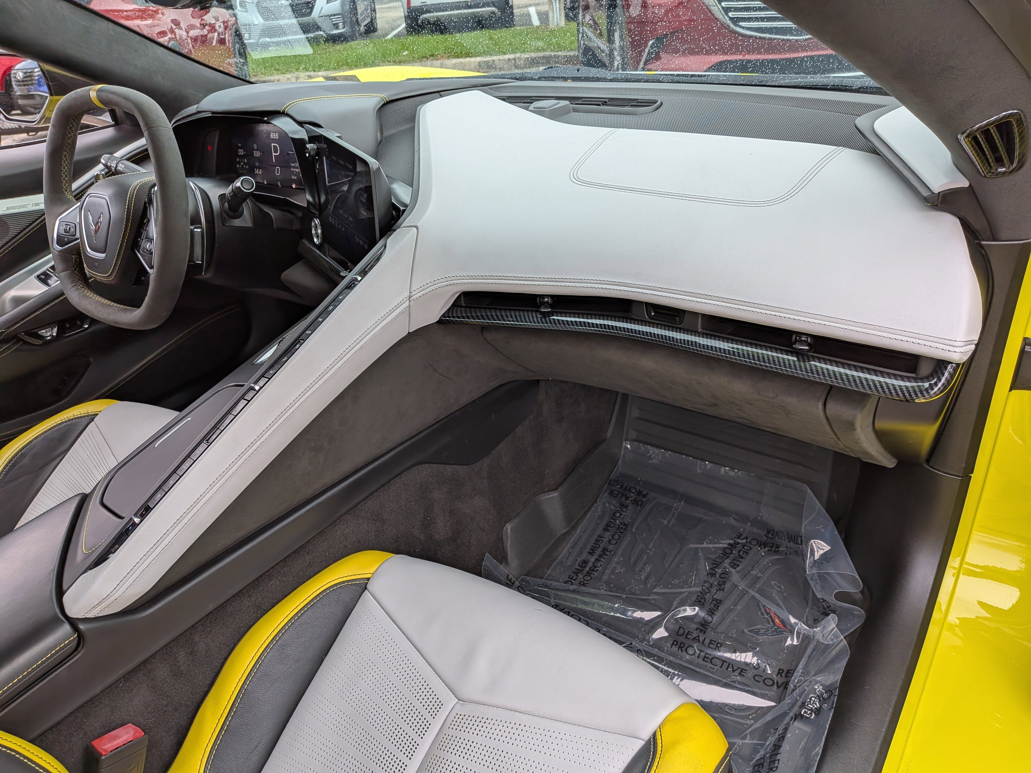 Used 2022 Chevrolet Corvette Stingray Premium Conv w/ Z51 Performance Package RWD image 15